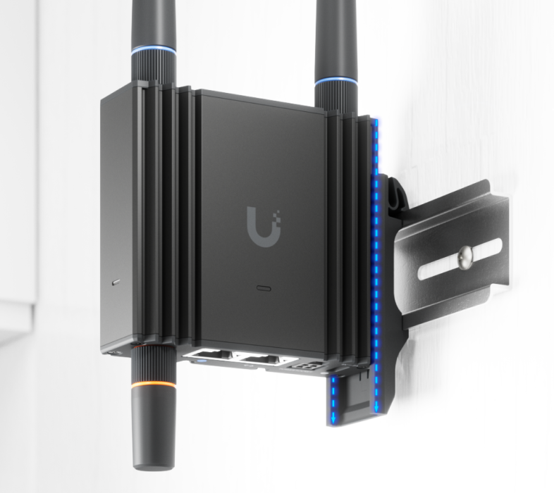Ubiquiti UMR-Ultra-US UniFi Mobile Router Ultra US - official Ubiquiti image 16