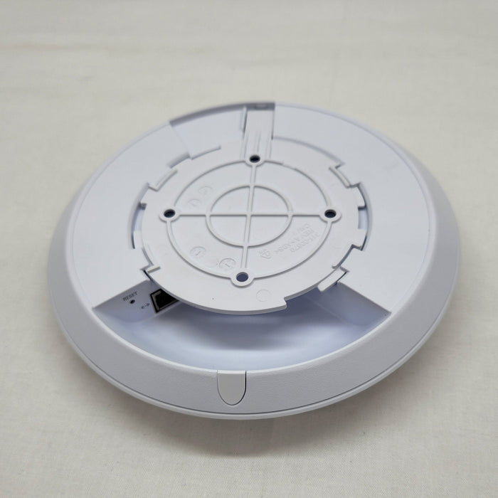 UniFi nanoHD 4x4 MU-MIMO 802.11ac Wave-2 Access Point