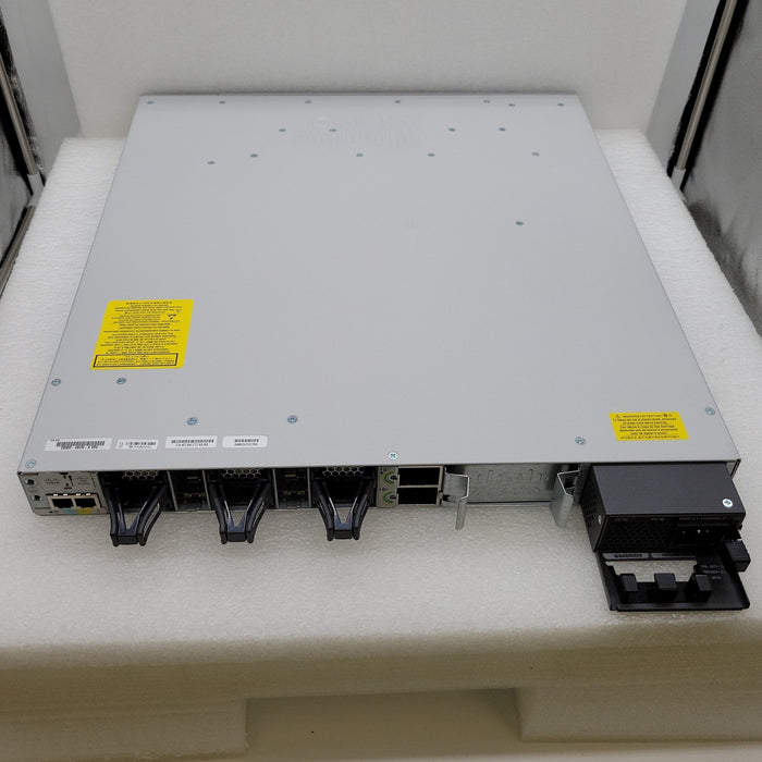 Cisco C9300-48Un-A 48-Port Upoe Modular Switch