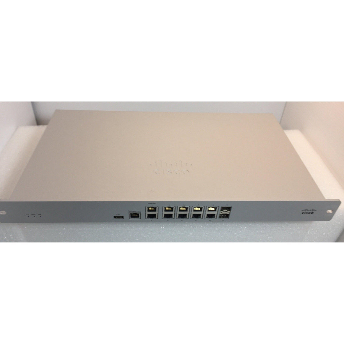 Cisco Meraki MX84-HW Cloud Managed Security Appliance