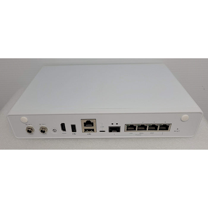 Sophos Xg105 Rev 3 4-Port Lan Security Firewall W/ Ac Adapter