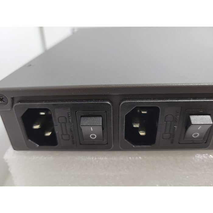 Tripp Lite B096-016 16-Port Usb Built-In-Modem 16Gb Flash Console Server