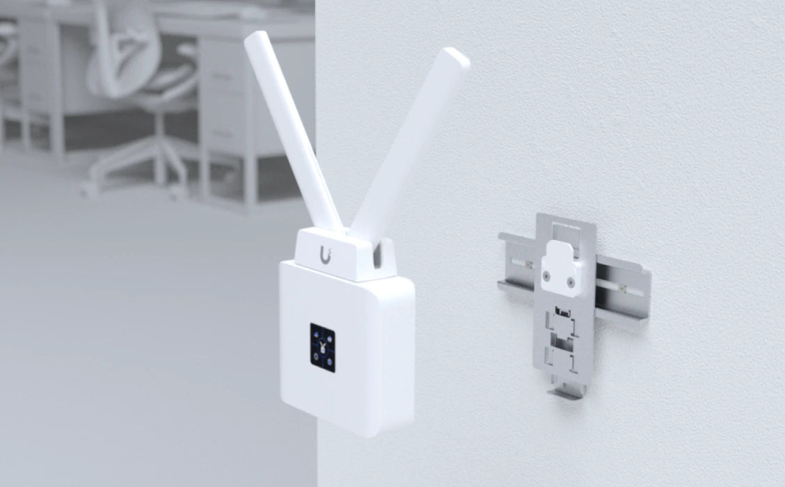 Ubiquiti UMR - official Ubiquiti image 17