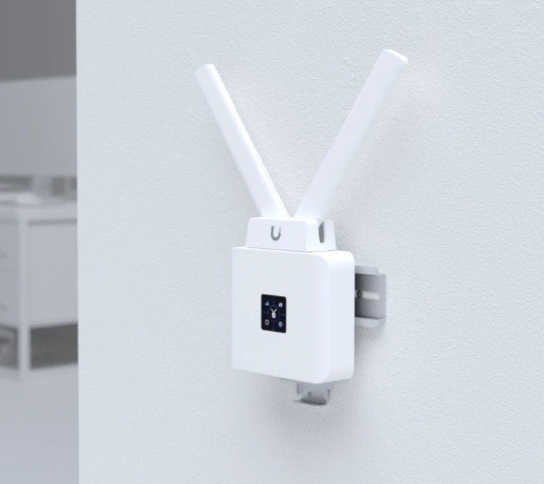 Ubiquiti UMR - official Ubiquiti image 18