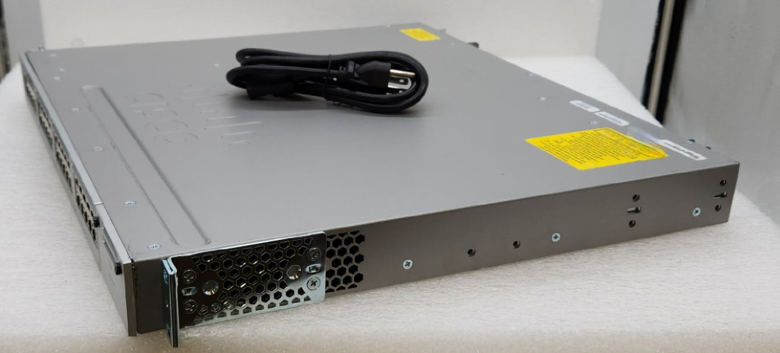 Cisco Ws-C3850-48T-S 48-Port Managed Switch