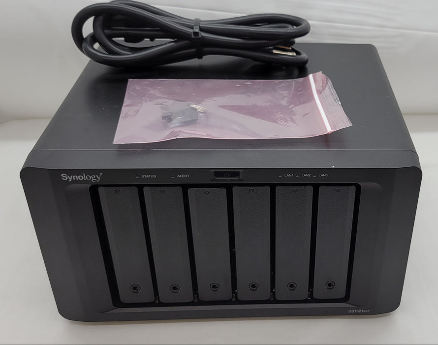 Synology DS1621xs+ 6-Bay Diskstation NAS w/ 36Tb Storage / 32Gb Memory